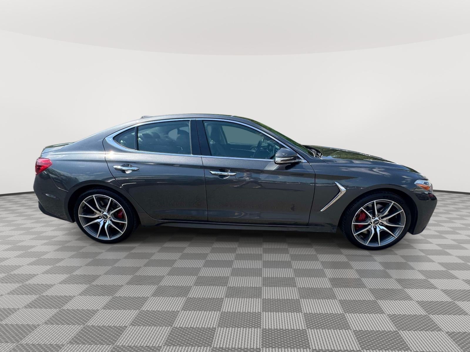 2019 Genesis G70 — detail view
